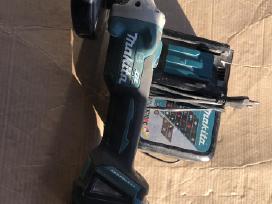 Makita Dga506