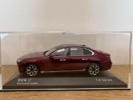 Bmw i7 M70