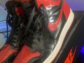 Jordan 1s highs patent bred batai