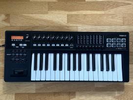 Roland A-300 Pro