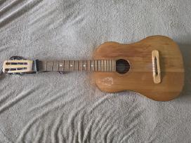Sovietinė vaikiška antikvarinė gitara Apt. 417