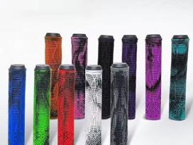 Naujos paspirtukų rankenėlės Grips