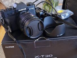 Fujifilm X-t30 + Xf 18-55mm F2.8-4 R Lm Ois