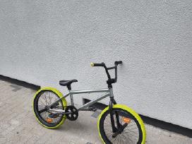 Dviratis BMX