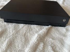 Xbox one x