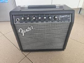 Gitaros kubas Fender Champion 20