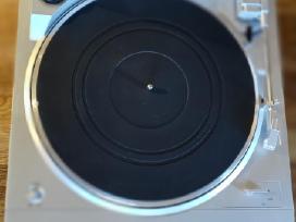 Vinilinių plokštelių grotuvas Denon Dp-29f