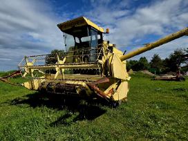 New Holland 8040, combine harvesters