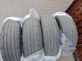Naudotos padangos 235/60 R18