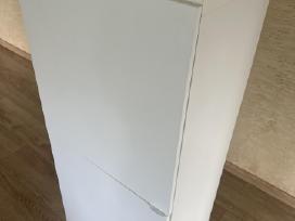 Ikea lentyna Besta