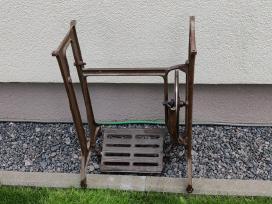 Metalinės siuvimo mašinos stalo kojos