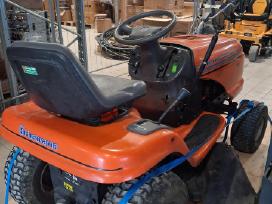 Sodo traktoriukas Husqvarna Lth 135