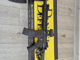 Airsoft Šaratasvydis Cm.105 Daniel Defense Mk18