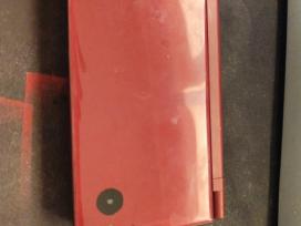 Nintendo Dsi XL atrištas