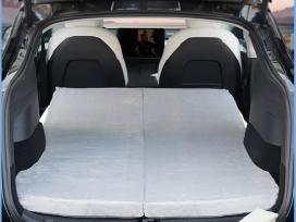 Tesla model 3/y automobilinis ciuzinys