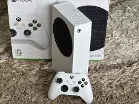 Parduodu Xbox Series S 512gb