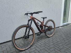 Trek kalnų dviratis fuel ex 8 gen 5 2025m.