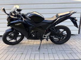 2011m. Honda cbr125r