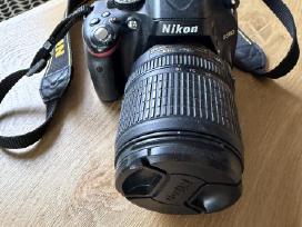 Nikon D5100 veidrodinis fotoaparatas su lęšiu