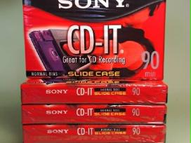 Sony CD-IT 90 kasetės