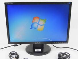 Samsung monitorius 19 coliu + klaviatura