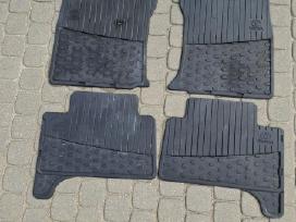 Toyota Land cruiser 120 gum. kilimėliai 60 eur.