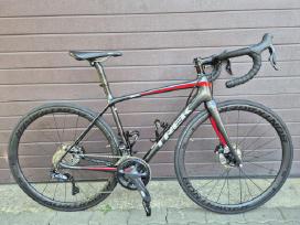 Trek karboninis plentinukas su Di2