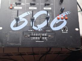 Dj pultas