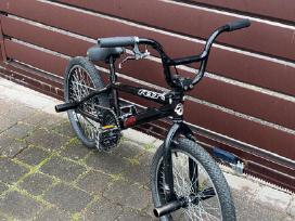 BMX dviratis Felt