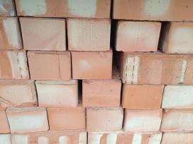 Plytos baltos ir raudonos