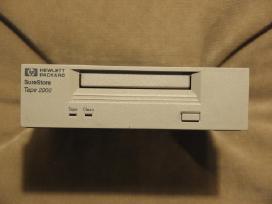 Hp Surestore Tape 2000 kompiuterinis Dat grotuvas.