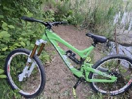 Parduotu intense 951 fro