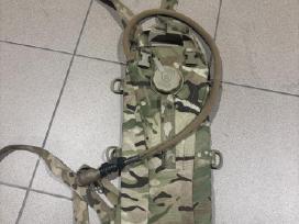 Camelback gertuvė/kruprinė 3litru. Multicam