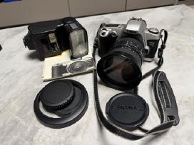 Canon EOS 500n + Sigma 28–80mm + Carena 301af