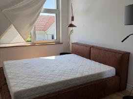 Dvigulė lova su čiužiniu