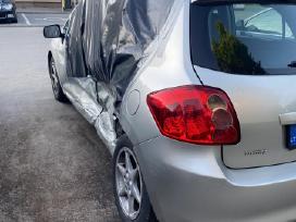 Toyota auris 2007 2l 93kw