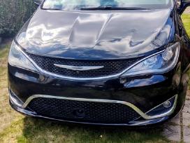 Chrysler Pacifica limited luxury edition