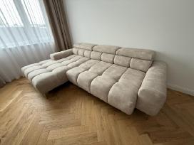 Parduodama apynaujė kampinė sofa su elektriniu mec
