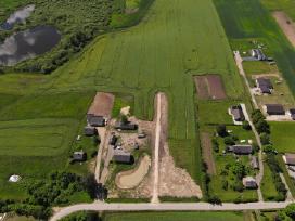 Du 25 arų namų valdos sklypai vos 1 km nuo Alytaus