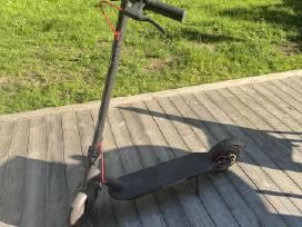 Xiaomi Mi Electric Scooter Pro