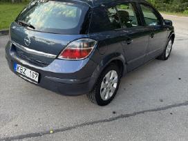 Tvarkinga, geros bukles Opel Astra