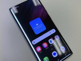Samsung S22 Ultra dužęs