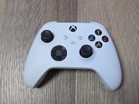 Baltas xbox series s x pultelis