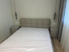 Lova su čiužiniu 160x200