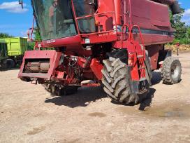 Case-IH 2388, kombainai