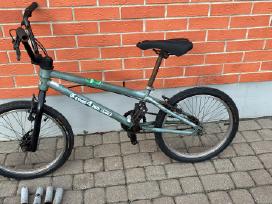 BMX tipo dviratis