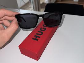 Akiniai Hugo