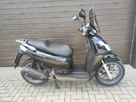 Motoroleris carnaby 200