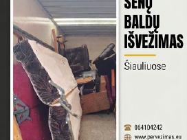 Senų baldų išvežimas Šiauliuose