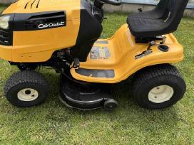 Sodo traktoriukas Cub Cadet Lt2